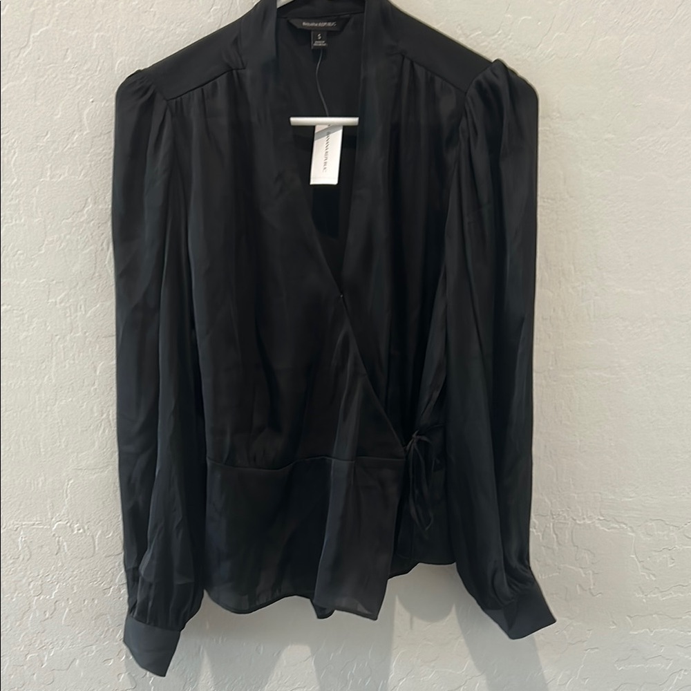 Black Women's Top Banana Republic